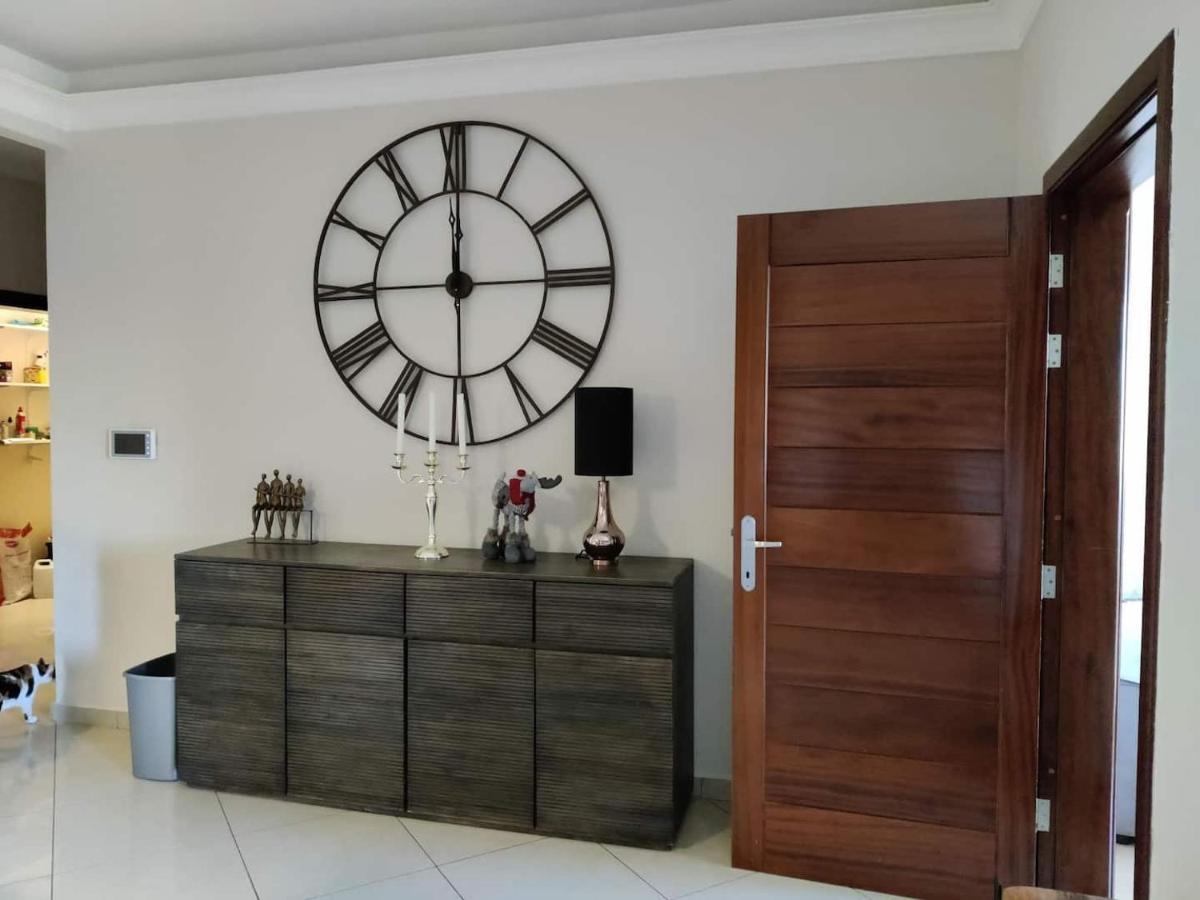 Cosy Designer Finished Apartment With Unobstructed Views Σεντ Πόλς Μπέι Εξωτερικό φωτογραφία